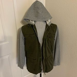 Children’s Place army green hooded jacket              Sz. Lg. 10/12